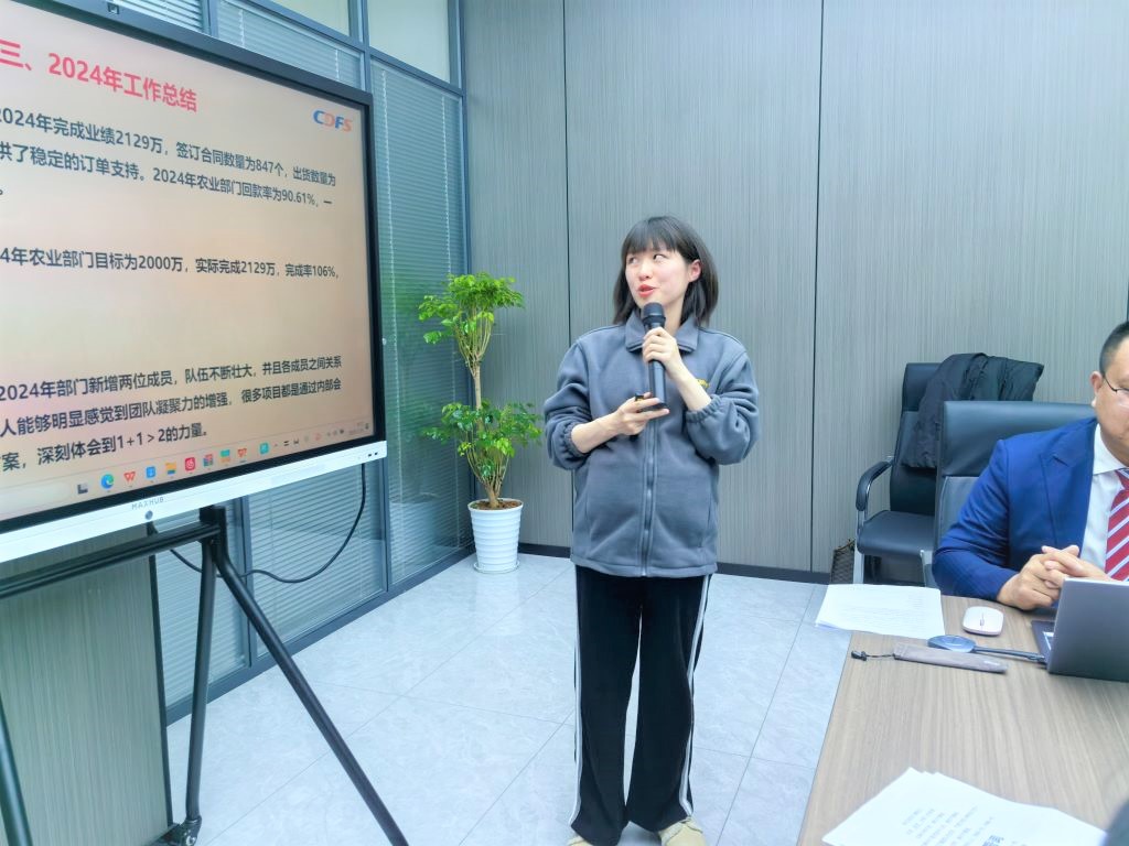 IMG_202水處理設(shè)備多靈環(huán)保經(jīng)營會召開50120_095702.jpg IMG_202水處理設(shè)備多靈環(huán)保經(jīng)營會召開50120_095702.jpg